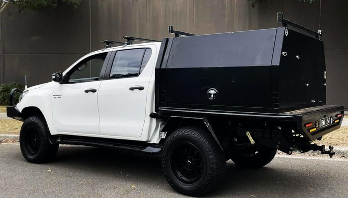 2018 Toyota Hilux SR