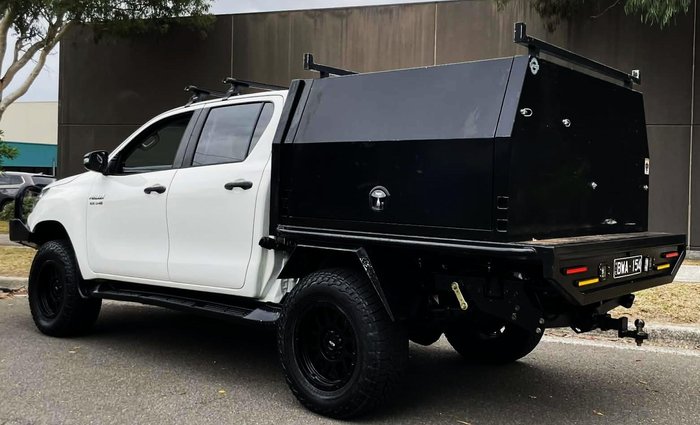 2018 Toyota Hilux SR
