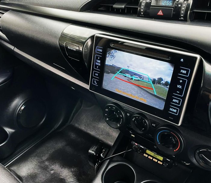 2018 Toyota Hilux SR