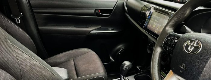 2018 Toyota Hilux SR