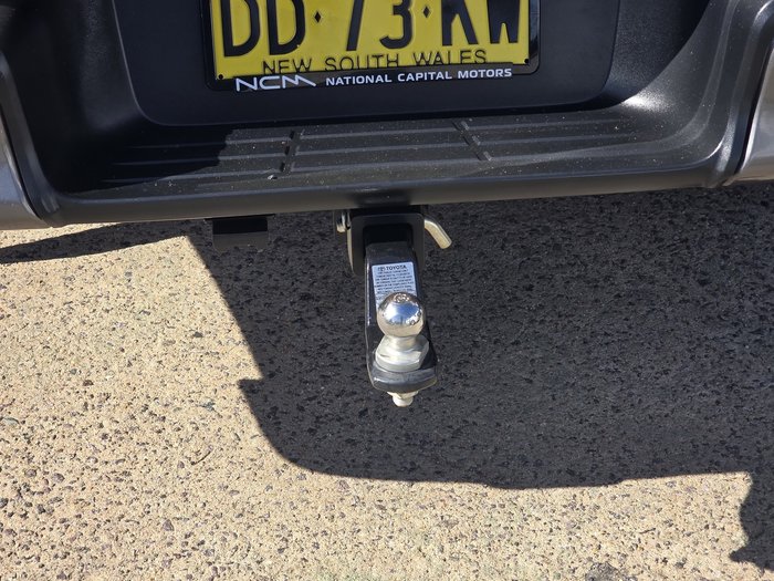 2022 Toyota Hilux SR