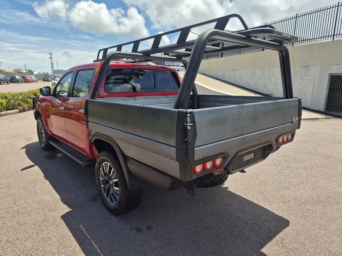 2020 Nissan Navara ST