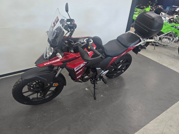 2025 Suzuki V-STROM 250SX (DS250RL) Red