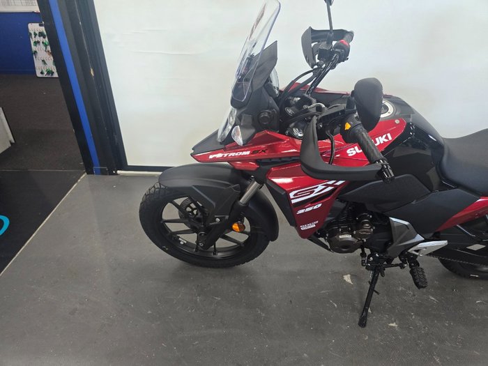 2025 Suzuki V-STROM 250SX (DS250RL) Red