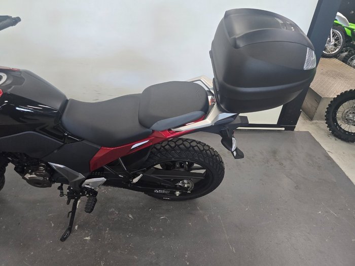 2025 Suzuki V-STROM 250SX (DS250RL) Red