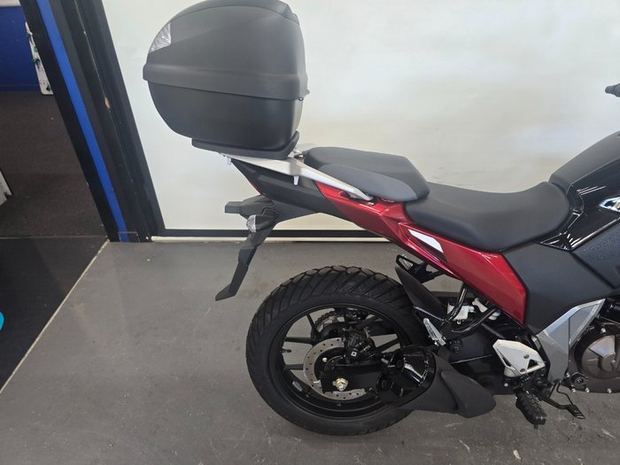 2025 Suzuki V-STROM 250SX (DS250RL) Red