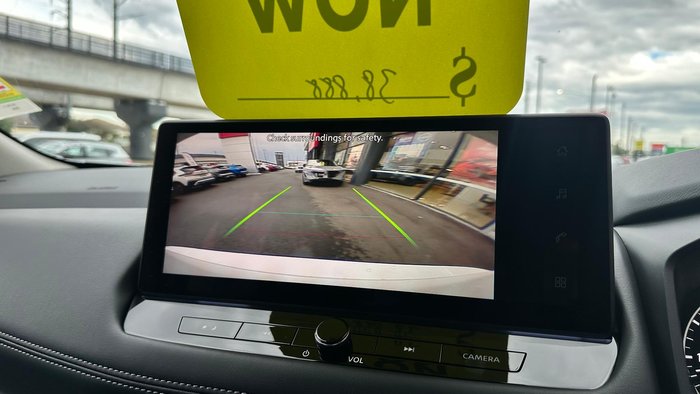 2025 Nissan X-TRAIL ST