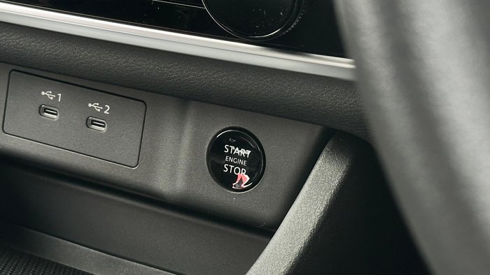 2025 Nissan X-TRAIL ST