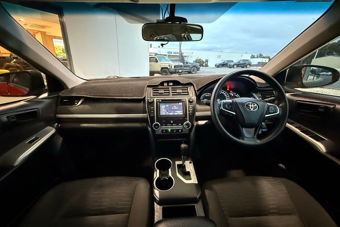 2016 Toyota Camry Altise