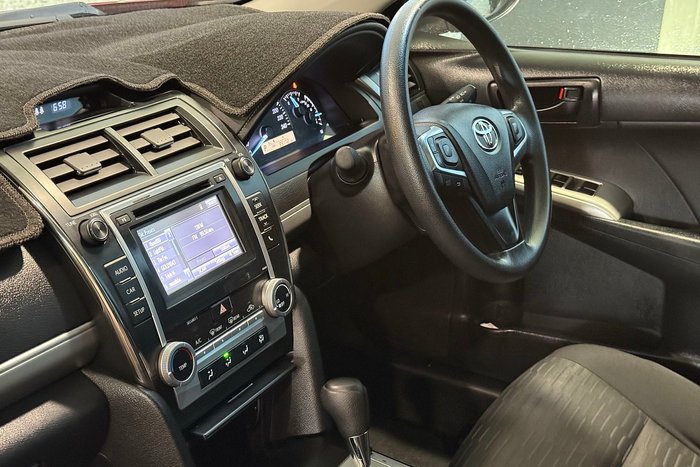 2016 Toyota Camry Altise