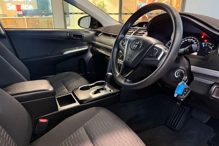 2016 Toyota Camry Altise