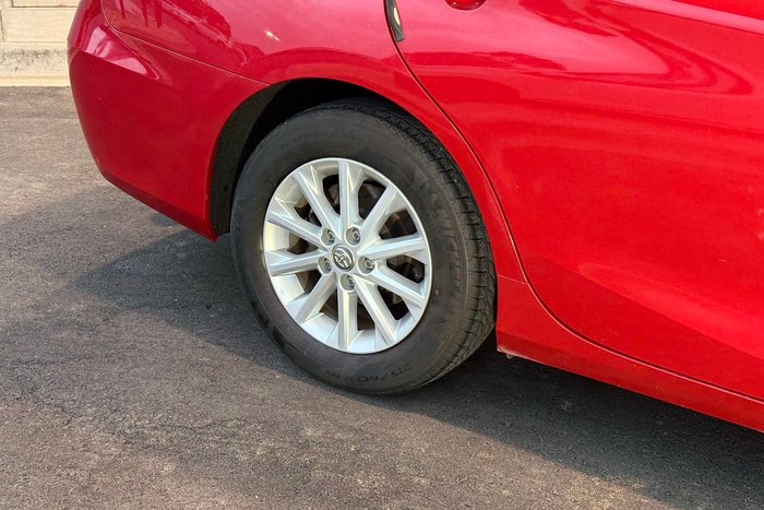 2016 Toyota Camry Altise