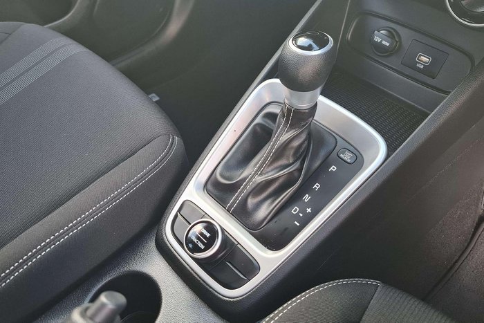 2020 Hyundai Venue Active