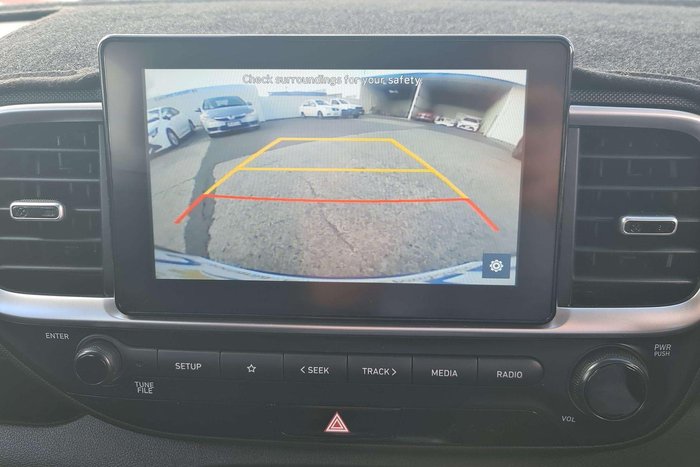 2020 Hyundai Venue Active