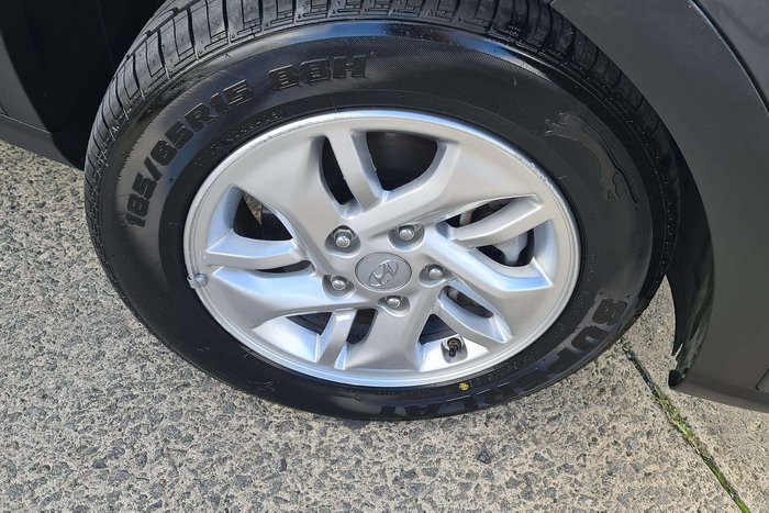 2020 Hyundai Venue Active