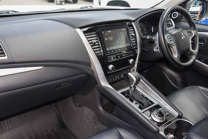 2022 Mitsubishi Pajero Sport