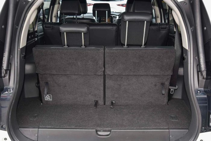 2022 Mitsubishi Pajero Sport