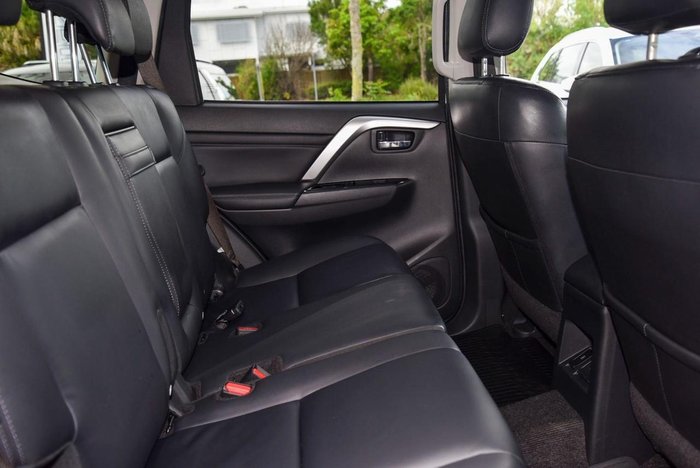 2022 Mitsubishi Pajero Sport