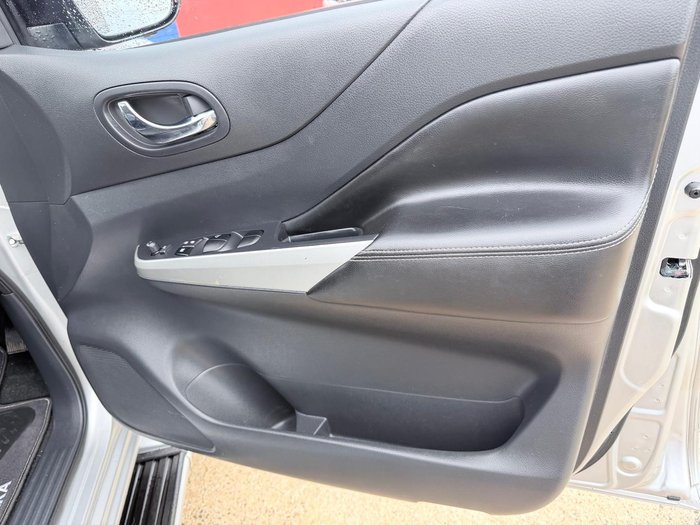 2019 Nissan Navara ST-X D23 Series 3 4X4 Dual Range Brilliant Silver