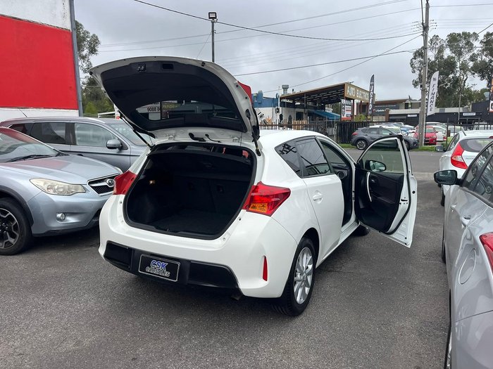 2013 Toyota Corolla Ascent Sport