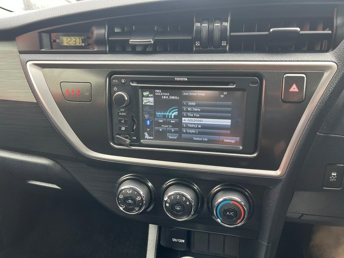 2013 Toyota Corolla Ascent Sport