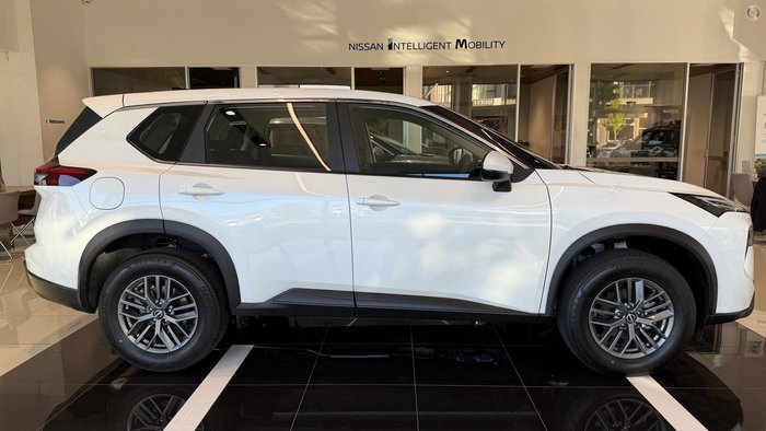 2025 Nissan X-TRAIL ST T33 MY26
