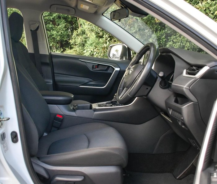 2023 Toyota RAV4 GX