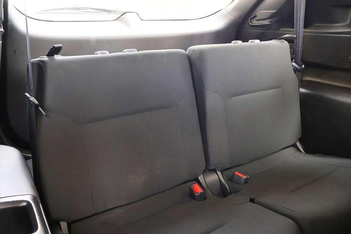 2024 Mitsubishi Outlander ES