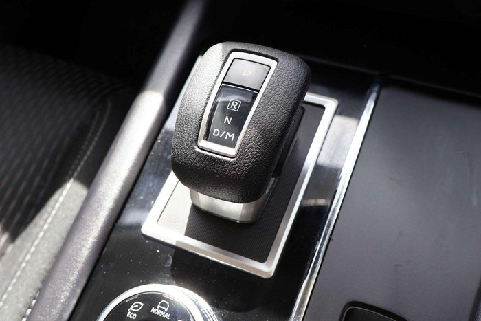 2024 Mitsubishi Outlander ES