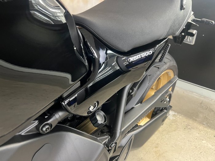 2025 Yamaha XSR900 (MTM890A) BLACK