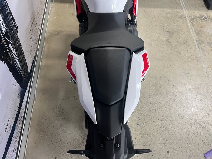 2025 Yamaha YZF-R9 WHITE