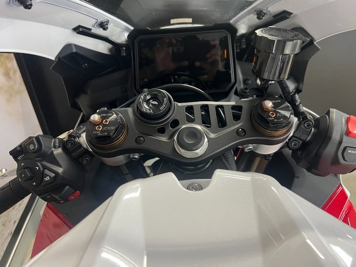 2025 Yamaha YZF-R9 WHITE