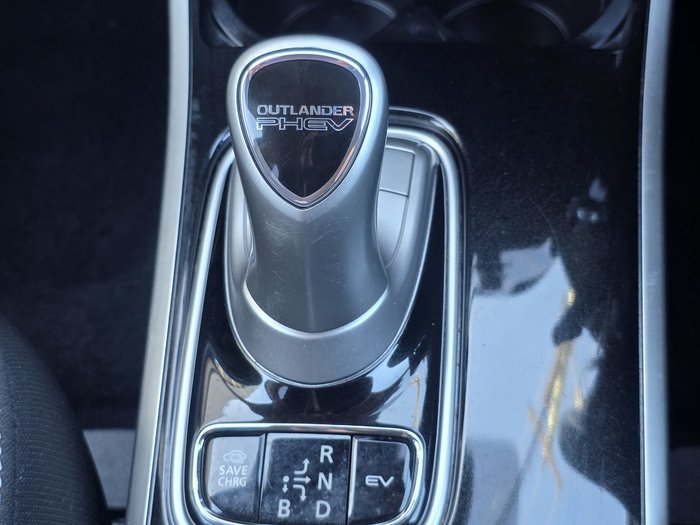 2019 Mitsubishi Outlander PHEV ES ADAS