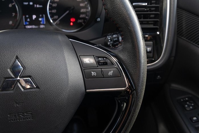 2020 Mitsubishi Outlander Black Edition