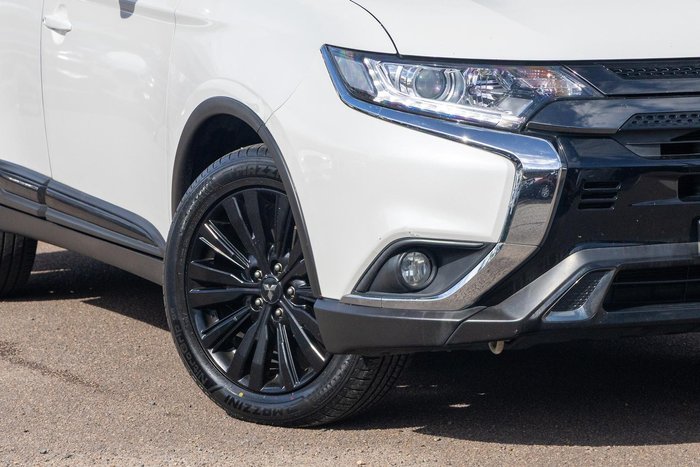 2020 Mitsubishi Outlander Black Edition