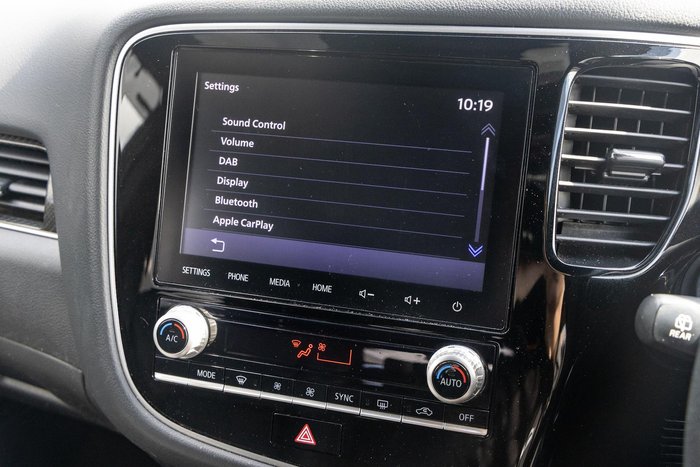 2020 Mitsubishi Outlander Black Edition