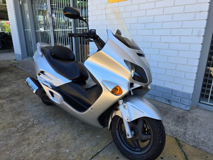 2004 HONDA NSS250 FORZA silver