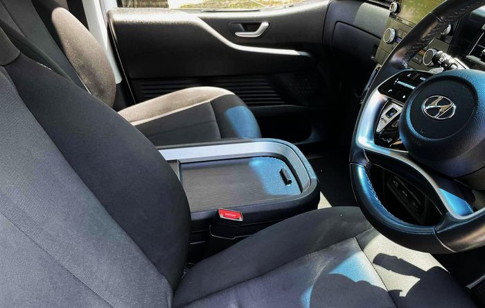 2022 Hyundai STARIA