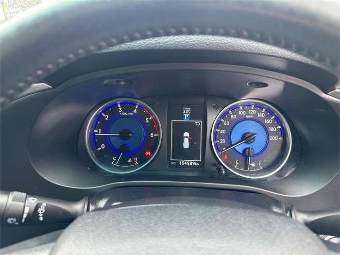 2017 TOYOTA HILUX SR5 (4x4) GUN126R BLUE