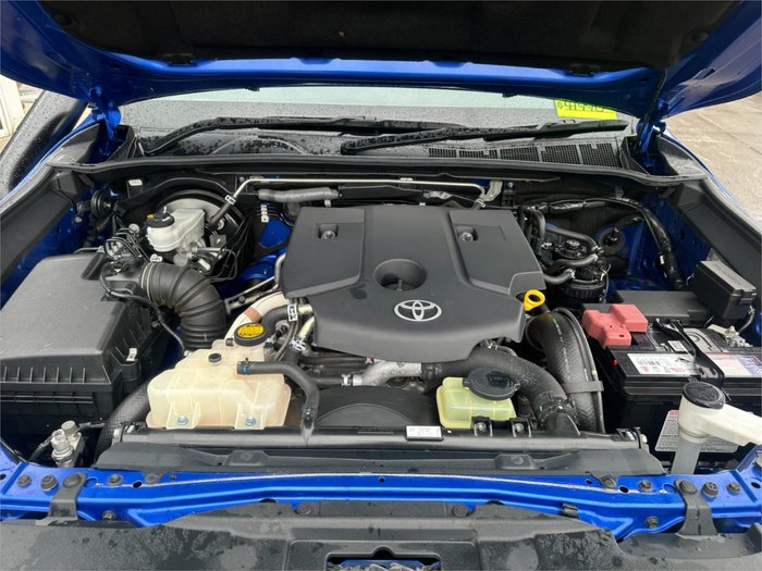 2017 TOYOTA HILUX SR5 (4x4) GUN126R BLUE
