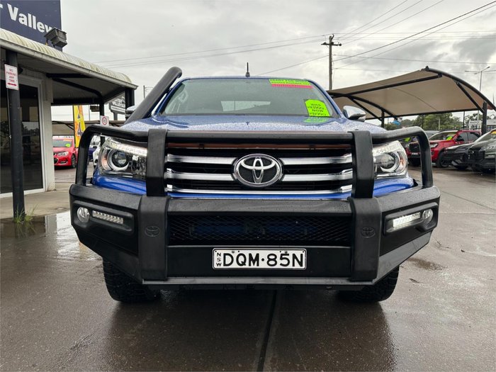 2017 TOYOTA HILUX SR5 (4x4) GUN126R BLUE