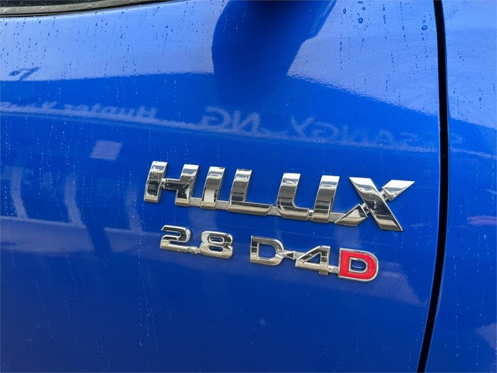 2017 TOYOTA HILUX SR5 (4x4) GUN126R BLUE