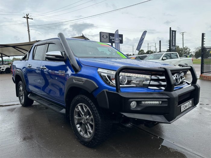 2017 TOYOTA HILUX SR5 (4x4) GUN126R BLUE