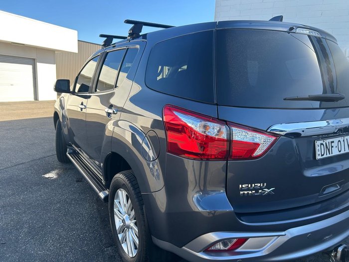 2017 Isuzu MU-X LS-U