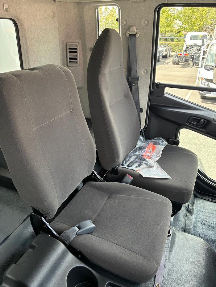 2024 Fuso Fighter 2427 White