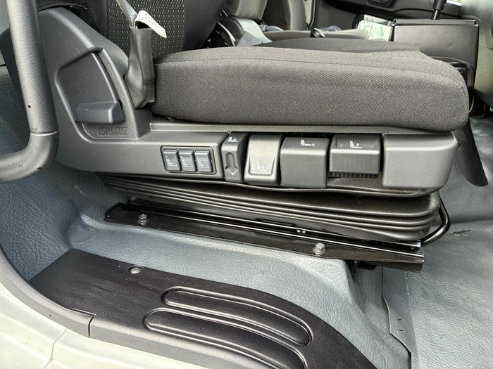 2024 Fuso Fighter 2427 White