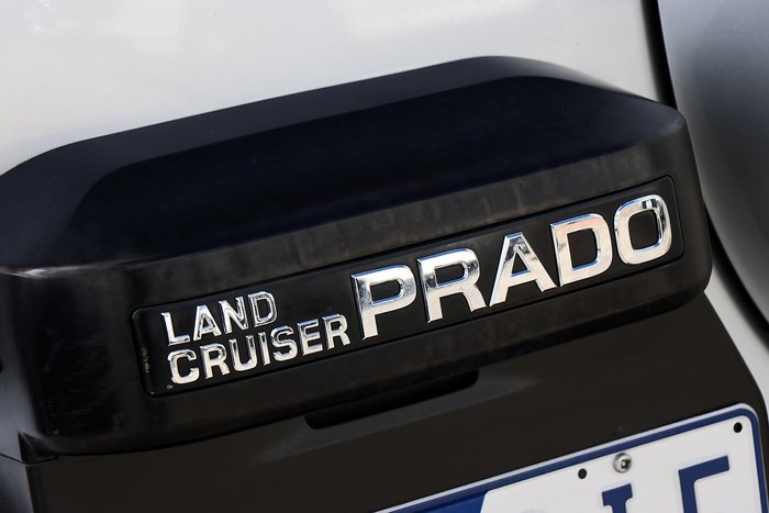 2017 Toyota Landcruiser Prado GXL GDJ150R 4X4 Dual Range Silver Pearl