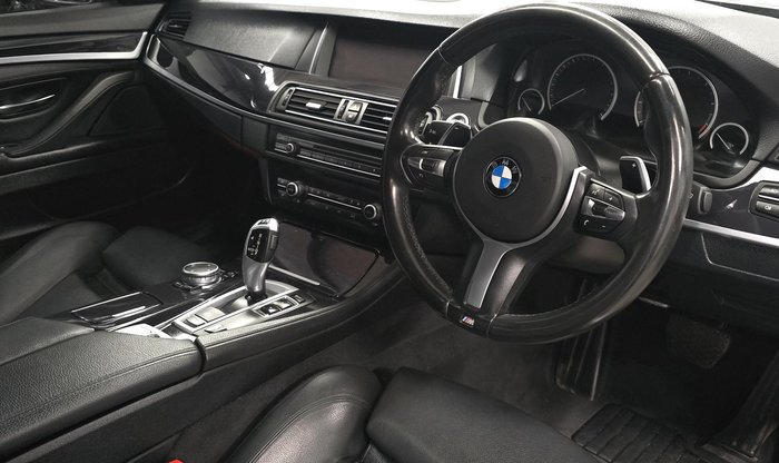 2015 BMW 5 Series 520i M Sport F10 LCI Glacier Silver