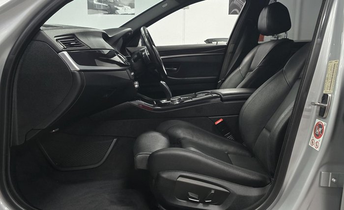 2015 BMW 5 Series 520i M Sport F10 LCI Glacier Silver