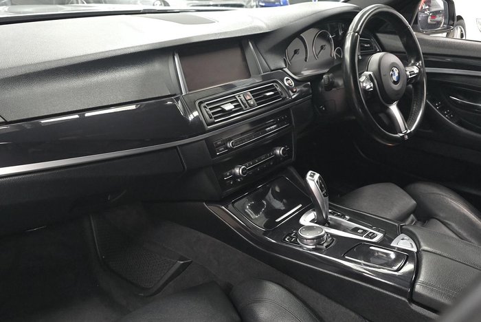 2015 BMW 5 Series 520i M Sport F10 LCI Glacier Silver